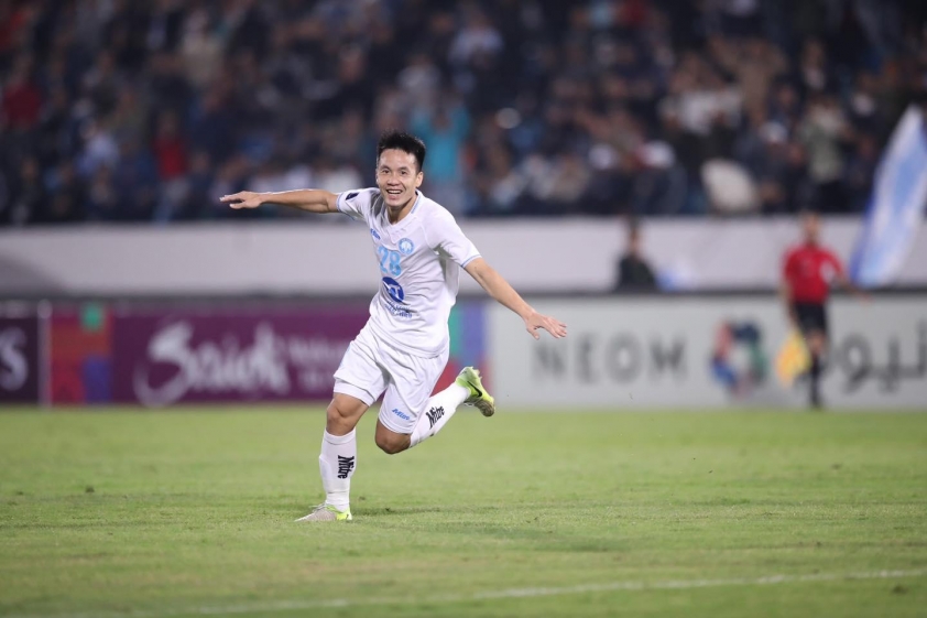Tô Văn Vũ tỏa sáng tại AFC Champions League Trở thành ứng cử viên sáng giá cho ĐT Việt Nam