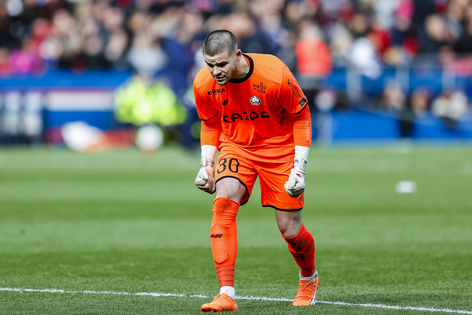 PSG có nên thay thế Donnarumma?