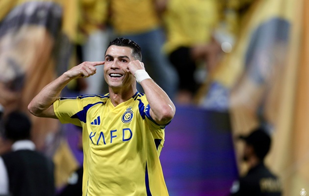 Ronaldo có thể thay thế Neymar tại Al Hilal, đối đầu Messi trên sân cỏ FIFA Club World Cup