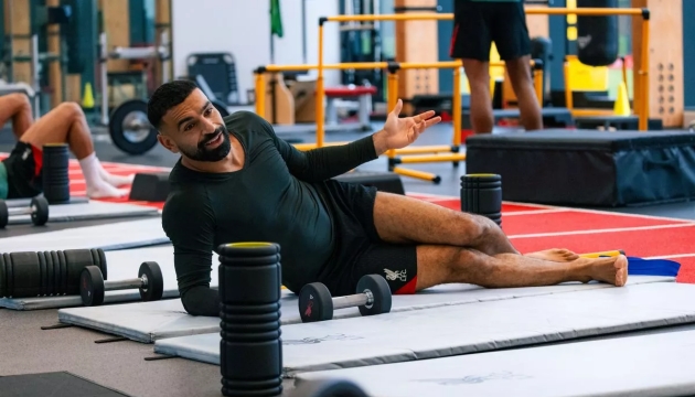 Liverpool Sẵn Sàng Đối Đầu Brighton với Màn Tập Luyện Đầy Sôi Động và Tinh Thần Đồng Đội Đạt Đỉnh