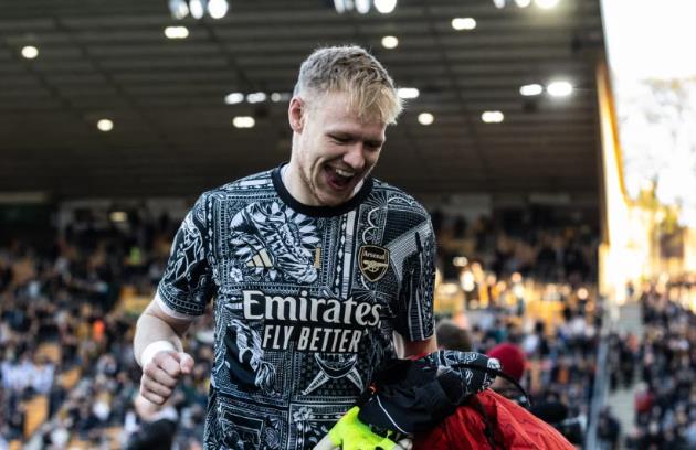 Arsenal sẽ không bán Aaron Ramsdale với giá 15 triệu bảng - Ký giả Charles Watts