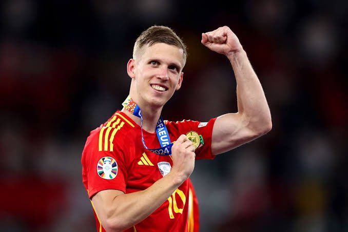Dani Olmo Bất Ngờ Chọn Áo Số 20 Tại Barcelona