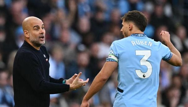 Ruben Dias dính chấn thương dài hạn, Manchester City đối mặt với khủng hoảng hàng thủ