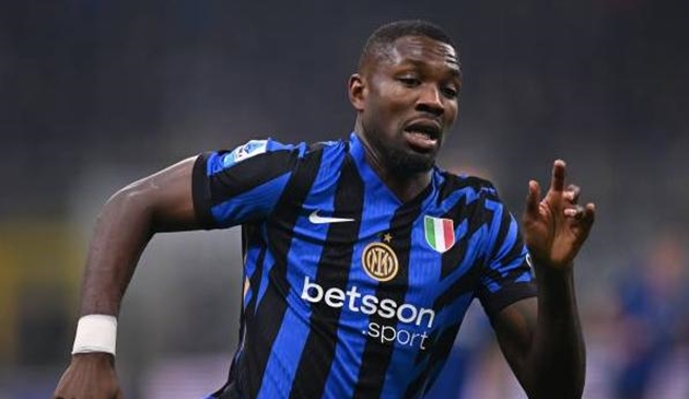 Real Madrid và Liverpool Mạnh Tay Theo Đuổi 