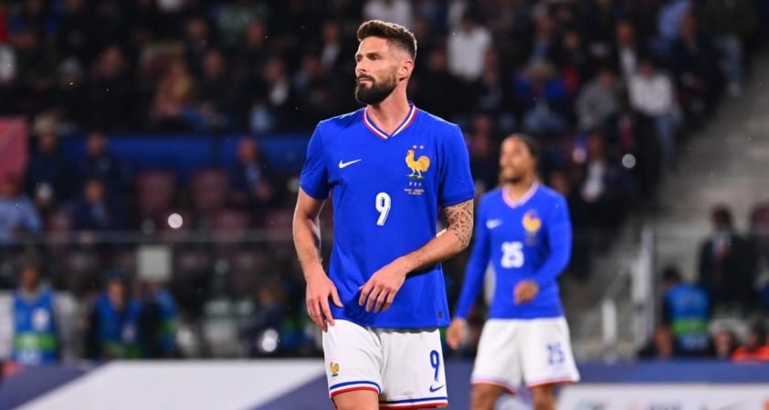 Olivier Giroud: Huyền thoại bất diệt của bóng đá Pháp