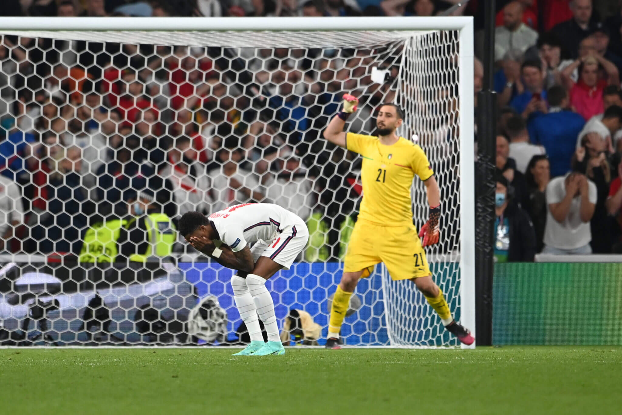 Hành trình đăng quang EURO 2020 của Italia: Chiến thắng không tưởng từ đống tro tàn