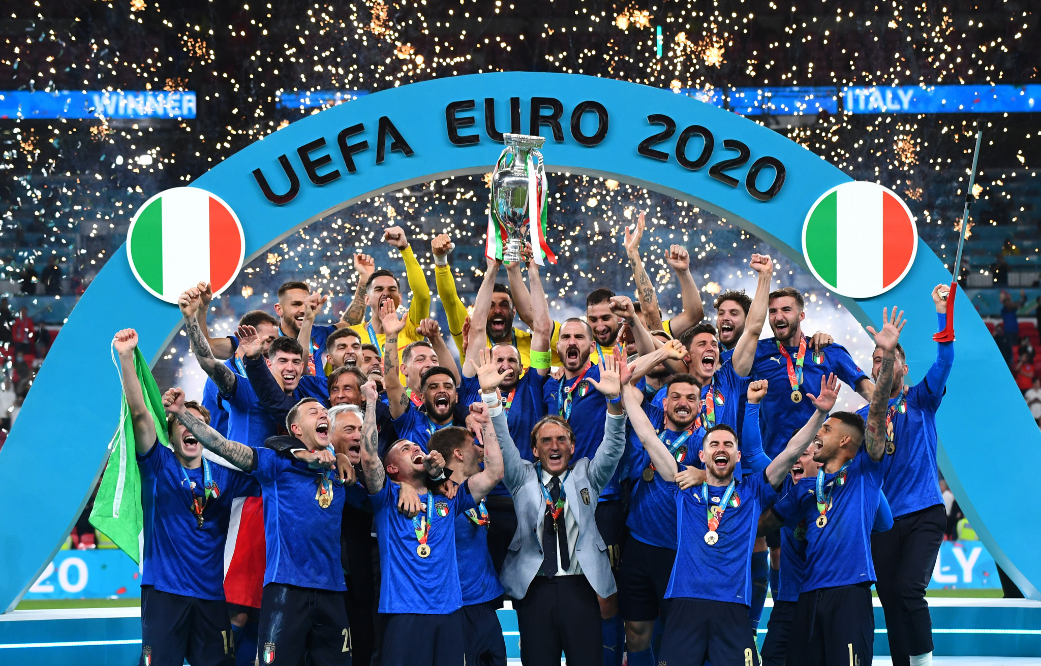 Hành trình đăng quang EURO 2020 của Italia: Chiến thắng không tưởng từ đống tro tàn