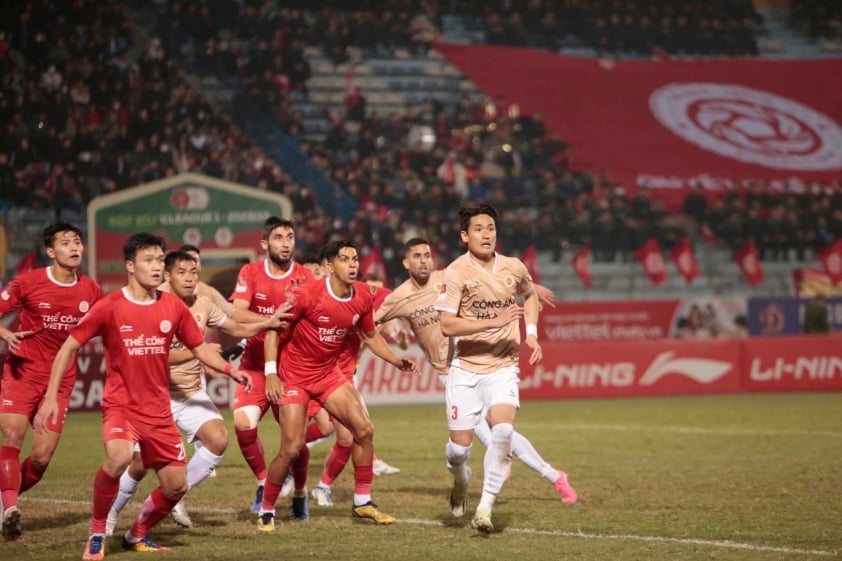 Chân sút Brazil Alan Sebasao Alexandre chính thức cập bến CAHN