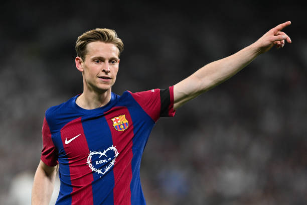 Frenkie De Jong có thể rời Barca: Flick sẵn sàng đổi người nếu có phương án thay thế tương đương