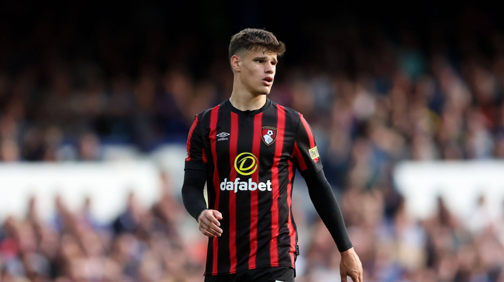 Manchester United nhắm đến Milos Kerkez của Bournemouth để củng cố vị trí hậu vệ trái