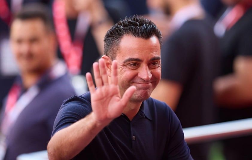 HLV Xavi Hernandez trở thành mục tiêu của Manchester United sau khi rời Barcelona