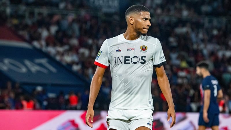 Barca hưởng lợi lớn từ thương vụ West Ham chiêu mộ Todibo