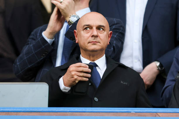 Tottenham Chuyển Nhượng Nhóm Cầu Thủ Không Còn Trong Kế Hoạch của HLV Postecoglou