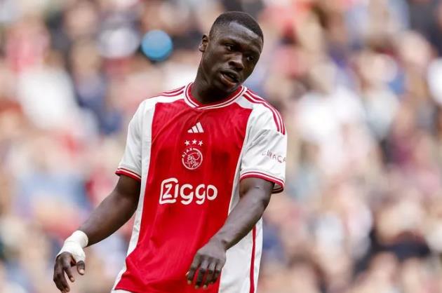 Brian Brobbey: 