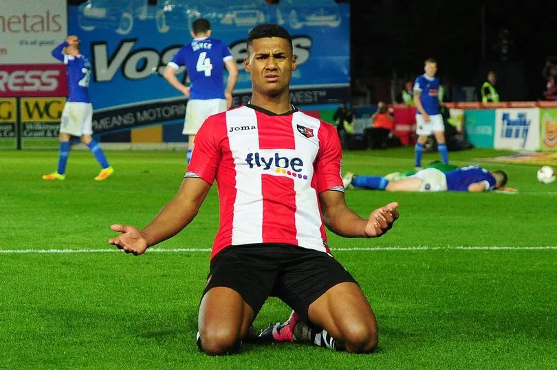 Sự Thăng Hoa Tột Đỉnh: Từ Bước Chân Khiêm Tốn Đến Chiến Thắng Vinh Quang Của Ollie Watkins