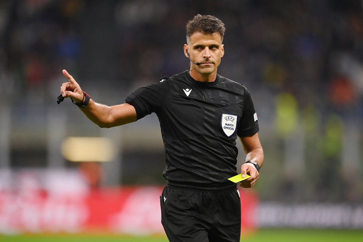 UEFA trừng phạt nghiêm khắc trọng tài Tây Ban Nha sau sai lầm nghiêm trọng ở trận Pháp - Áo