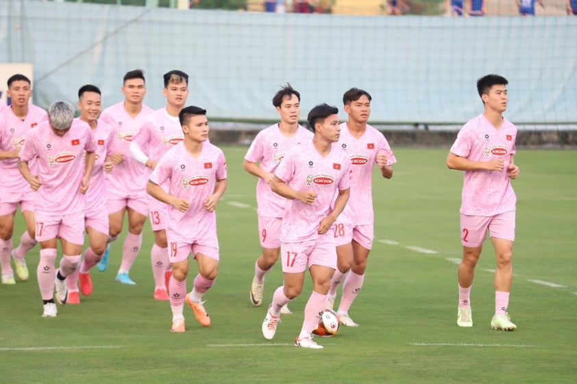 Chuẩn bị cho AFF Cup 2024: ĐT Việt Nam hội quân trở lại và đá giao hữu quốc tế
