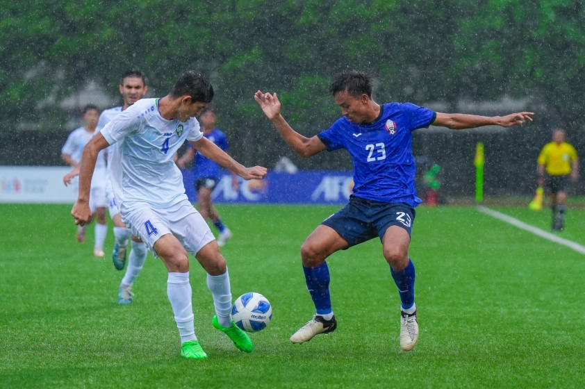 Thất bại nặng nề của U20 Campuchia trước sức mạnh áp đảo của U20 Uzbekistan
