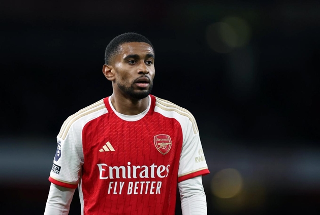 West Ham để mắt đến Reiss Nelson của Arsenal trong cuộc cách mạng chuyển nhượng mùa hè