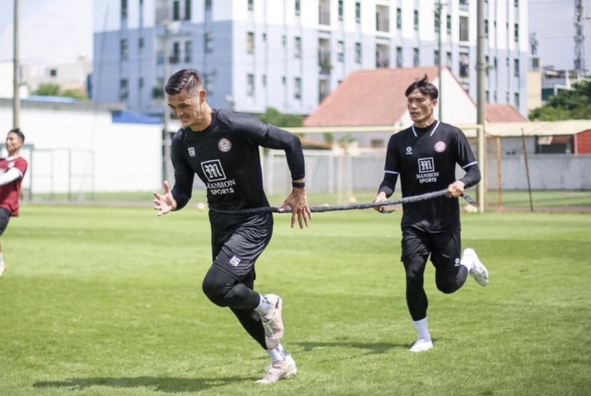 Thủ thành Patrik Lê Giang bất ngờ tái hợp CLB TP.HCM