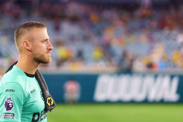 Wolverhampton quyết tâm giữ vững thủ thành Dan Bentley, Arsenal đứng trước nguy cơ thất bại
