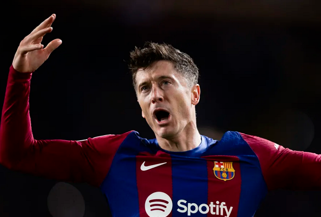 Lewandowski tự tin thắng El Clasico