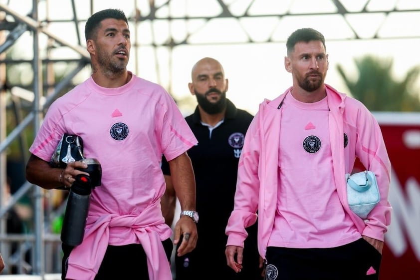 Luis Suarez Cập Nhật Tình Hình Chấn Thương Của Lionel Messi