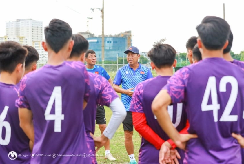 Mạnh Hưng bình phục chấn thương, sẵn sàng cùng U19 Việt Nam chinh chiến tại giải U19 Đông Nam Á