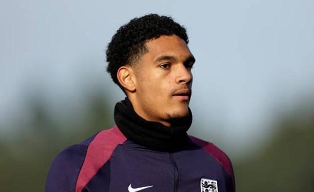 Jarell Quansah Được Triệu Tập Lên Tuyển Anh Thay Thế Jarrad Branthwaite Bị Chấn Thương