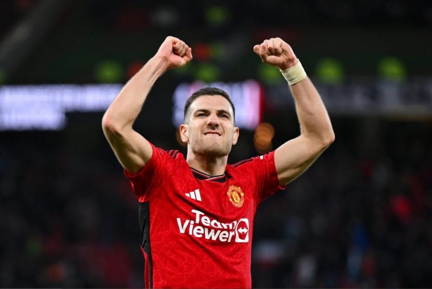 Real Madrid Nhắm Tới Dalot Của Man United: Mục Tiêu Hậu Vệ Cho Dự Án Tương Lai