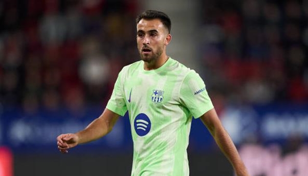 Eric Garcia đối mặt với tương lai bất định tại Barcelona khi Hansi Flick loại anh ra khỏi kế hoạch