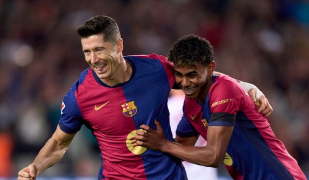 Barca áp đảo Sevilla, Pedri tỏa sáng rực rỡ