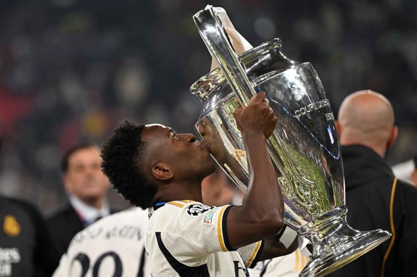 Vinicius Junior: Người thực hiện quả phạt đền chính của Real Madrid bất chấp sự xuất hiện của Kylian Mbappé