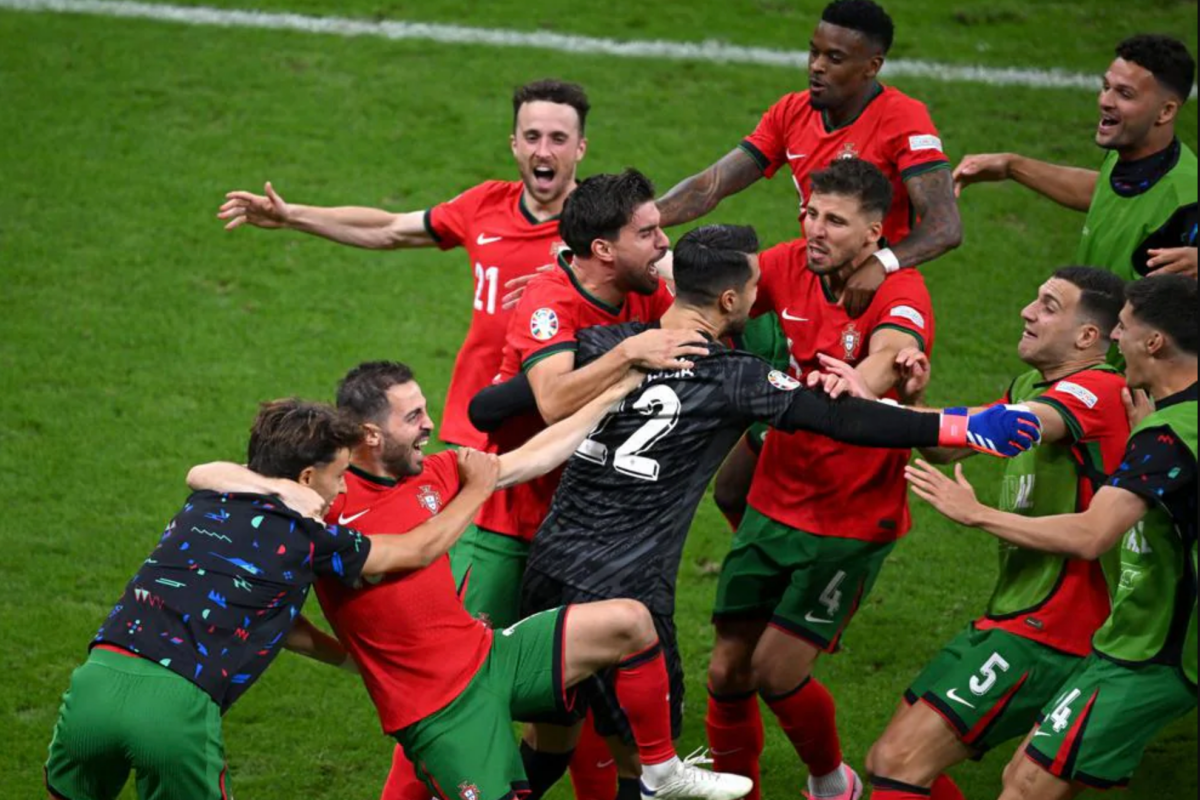 Diogo Costa, Người Gác Đền Tỏa Sáng của Bồ Đào Nha, Đưa Đội Vào Tứ Kết EURO 2024