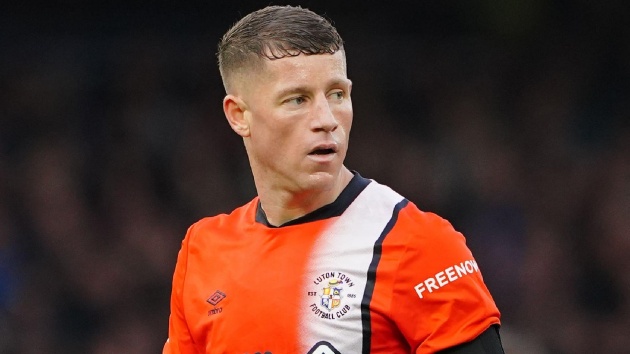 Aston Villa Ấn Định Thương Vụ Đón Tiền Vệ Ross Barkley Từ Luton Town
