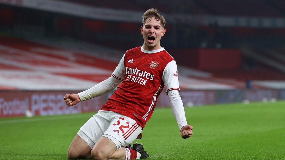Arsenal mở đường cho Smith Rowe rời đi, Aston Villa tham gia cuộc đua