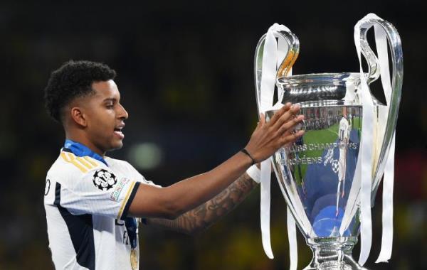 Vai trò mới của Rodrygo trong kỷ nguyên của Kylian Mbappe tại Real Madrid