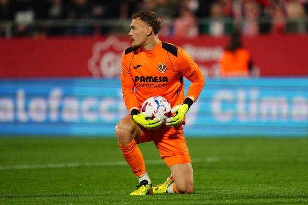 Chelsea tiếp cận thủ môn Filip Jorgensen từ Villarreal