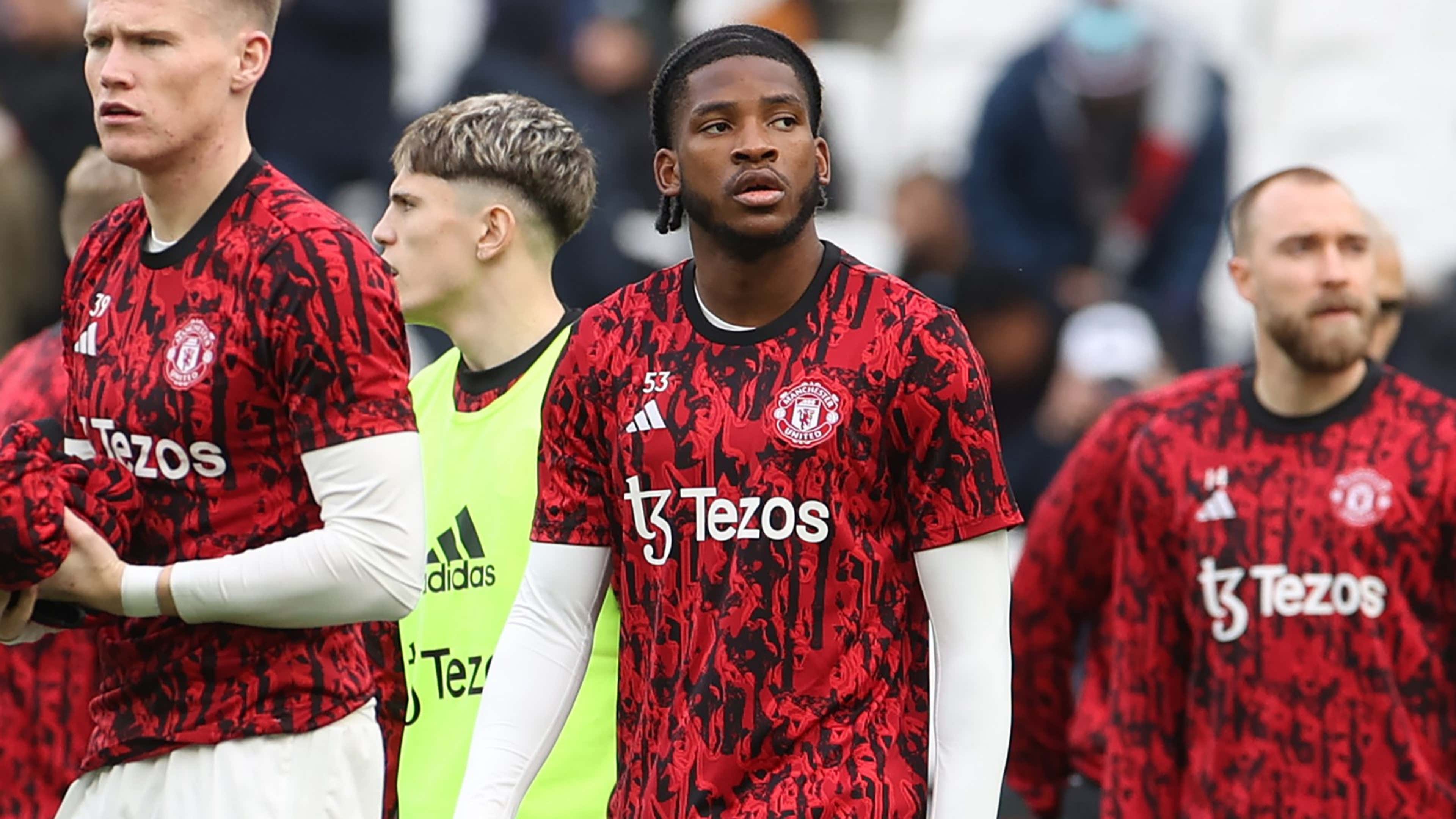 Thêm một măng non M.U có thể bước ra ánh sáng