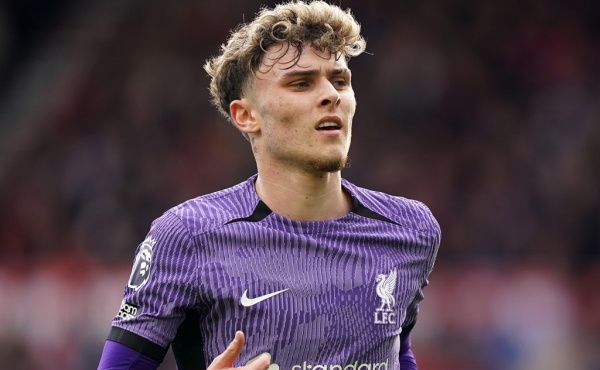 Liverpool Đặt Giá 12 Triệu Bảng Cho Tiền Vệ Tài Năng Bobby Clark