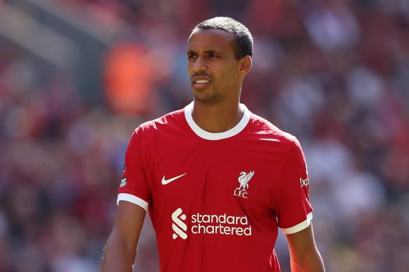Bayer Leverkusen nhắm đến Joel Matip để củng cố hàng thủ