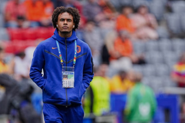 Joshua Zirkzee: Sức sống mới cho hàng công Manchester United