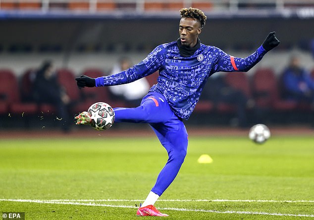Bị Chelsea "phũ", tiền đạo Abraham lọt vào tầm ngắm của Man City và Liverpool