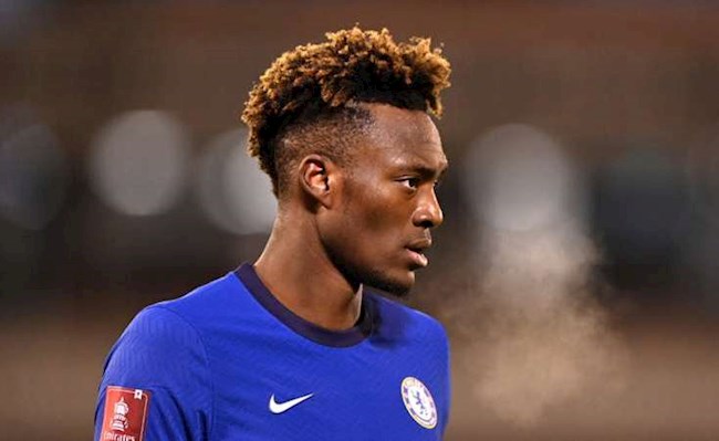 Bị Chelsea "phũ", tiền đạo Abraham lọt vào tầm ngắm của Man City và Liverpool