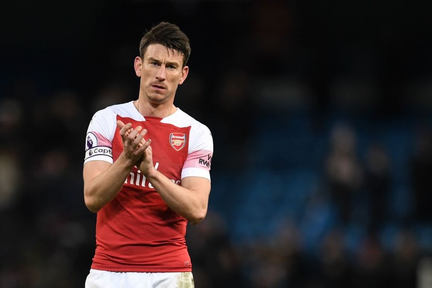 Arsenal cũng từng chiêu mộ rất nhiều cái tên tại hạng đấu này