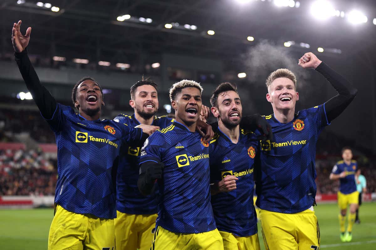 Bruno Fernandes tiếp tục sắm vai người hùng Bruno Fernandes tiếp tục sắm vai người hùng