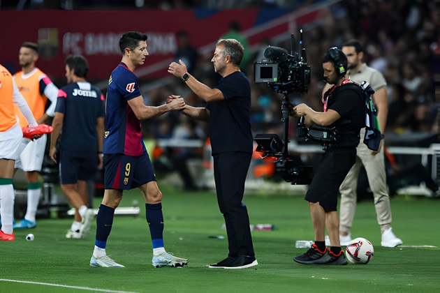 Sự hồi sinh rực rỡ của Lewandowski dưới triều đại Hansi Flick tại Barcelona
