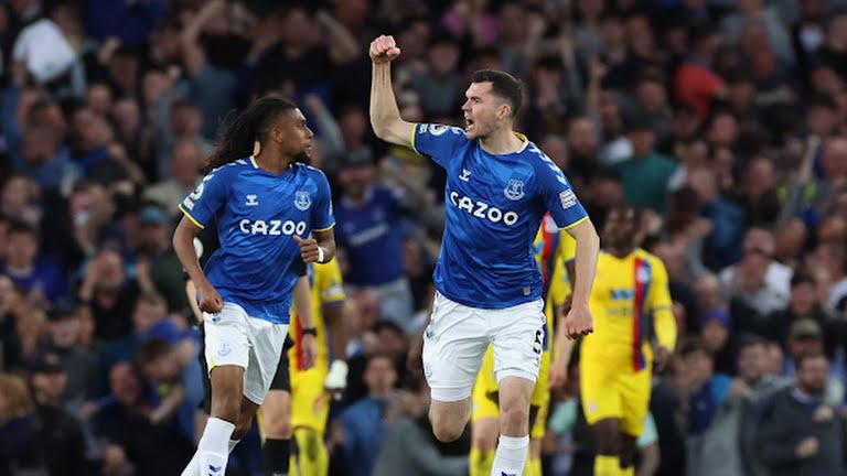 Eveton có chiến thắng quan trọng để nuôi hy vọng trụ hạng 