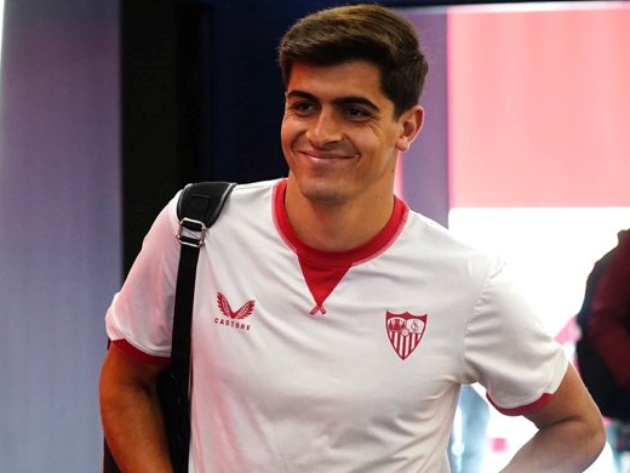 Liverpool săn đón hậu vệ Juanlu Sanchez của Sevilla