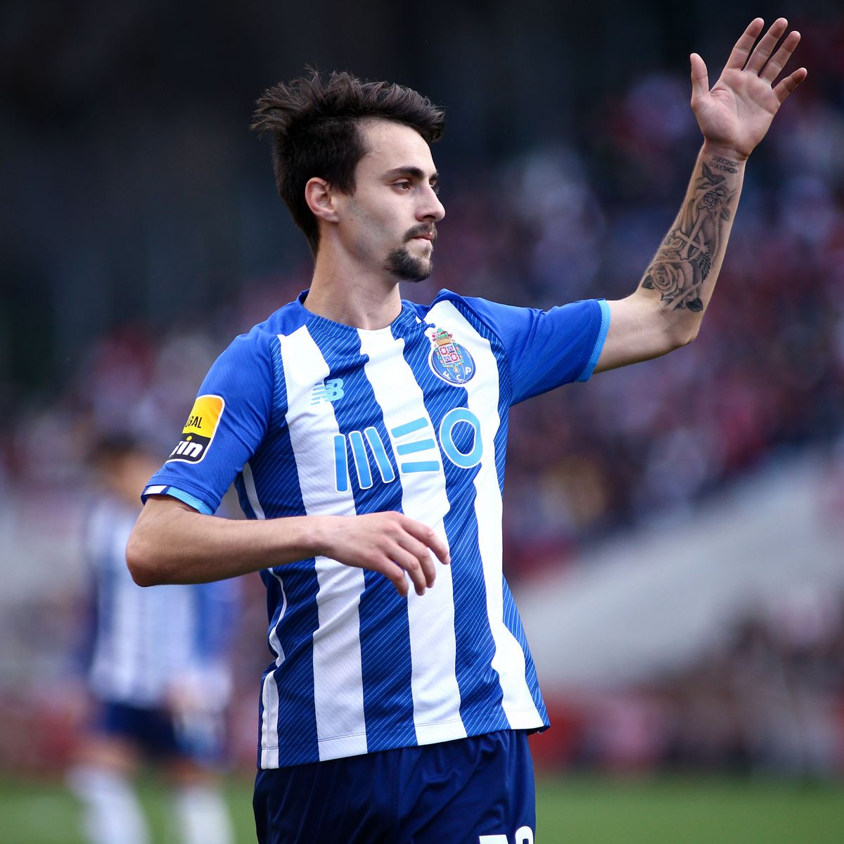 Fabio Vieira có mùa giải trước cực kỳ thành công khi đóng góp đến 16 đường kiến tạo cho Porto Fabio Vieira có mùa giải trước cực kỳ thành công khi đóng góp đến 16 đường kiến tạo cho Porto